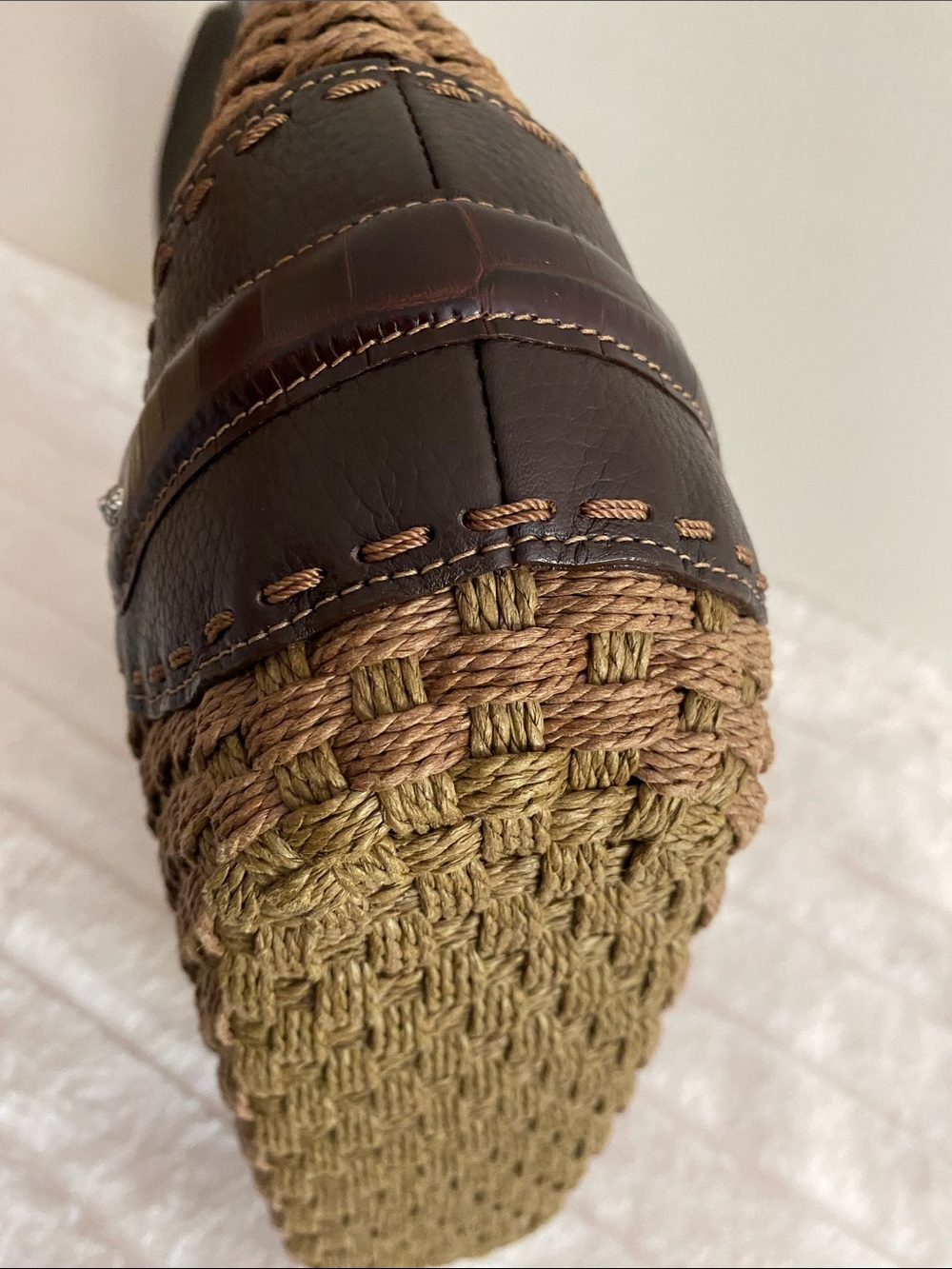 Brighton Brown Jute and Leather Woven Shoulder Bag In Tan and Brown - Picture 12 of 17